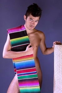 Yussel / modelo