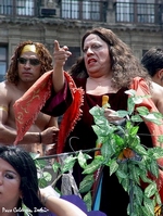 Vasconcelos dando indicaciones